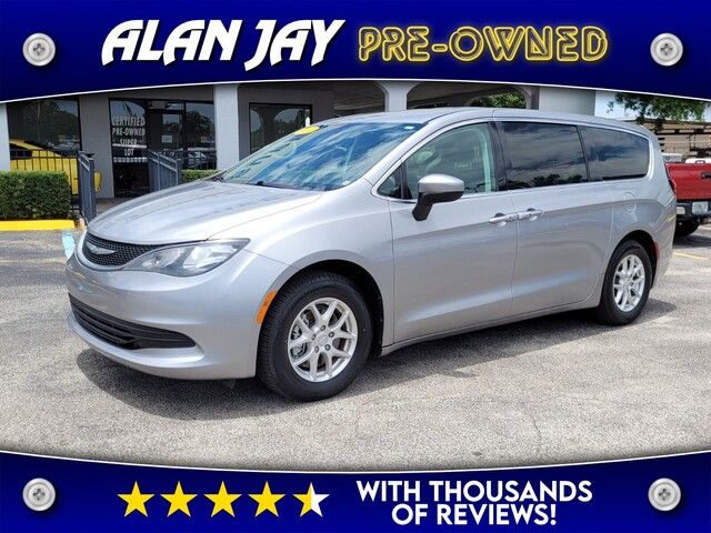 2017 Chrysler Pacifica Touring