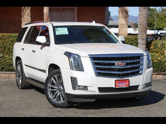 2017 Cadillac Escalade Luxury