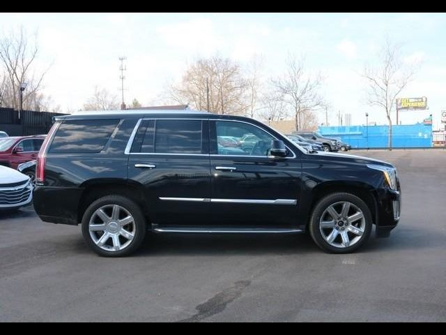 2017 Cadillac Escalade Luxury