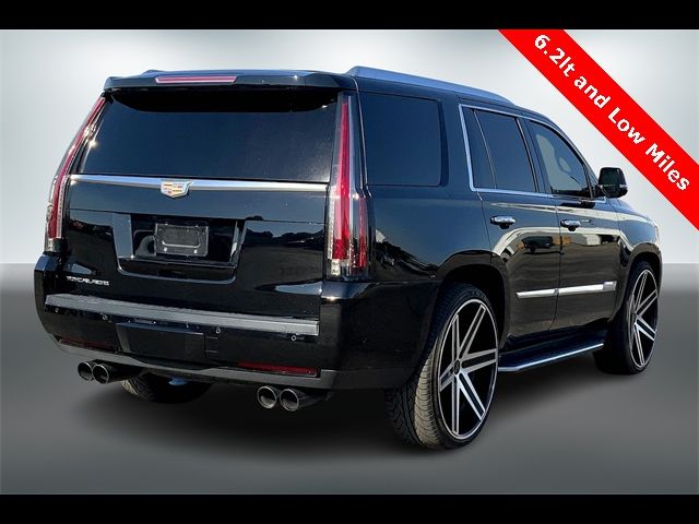 2017 Cadillac Escalade Base