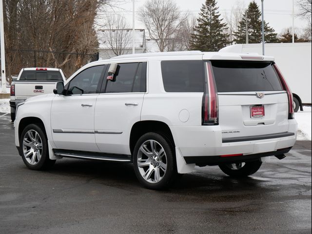 2017 Cadillac Escalade Luxury