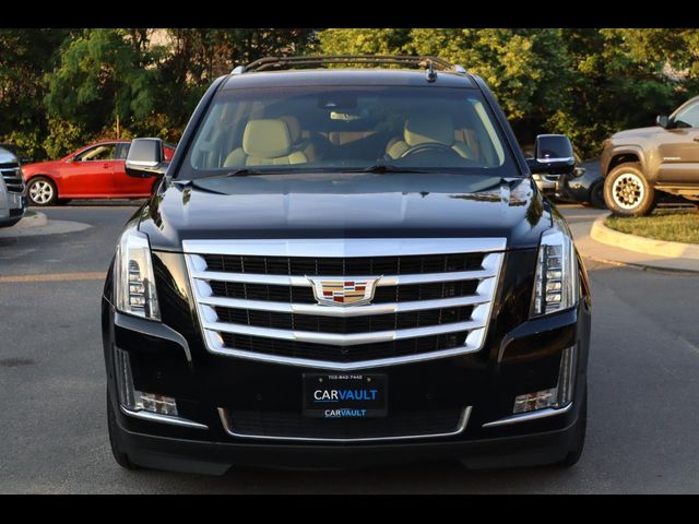 2017 Cadillac Escalade ESV Luxury