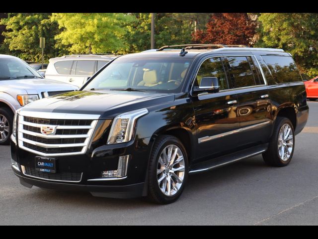2017 Cadillac Escalade ESV Luxury
