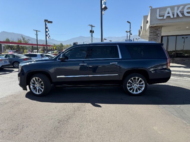 2017 Cadillac Escalade ESV Premium Luxury