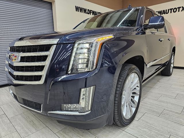 2017 Cadillac Escalade ESV Premium Luxury