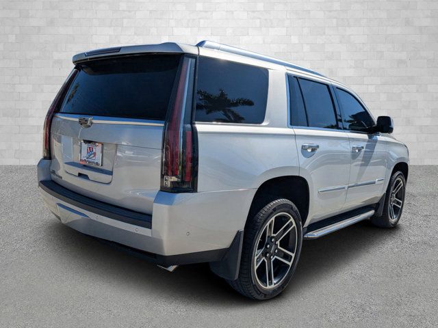 2017 Cadillac Escalade Luxury