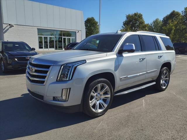 2017 Cadillac Escalade Luxury