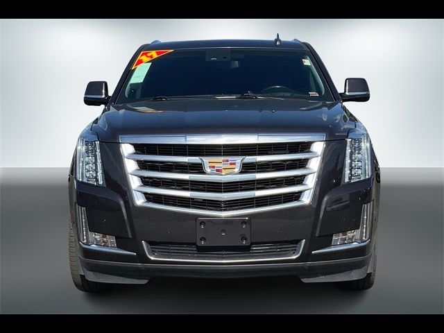 2017 Cadillac Escalade Luxury