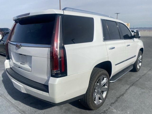 2017 Cadillac Escalade Luxury