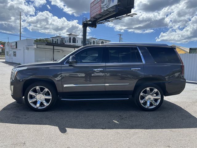 2017 Cadillac Escalade Luxury