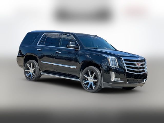 2017 Cadillac Escalade Luxury