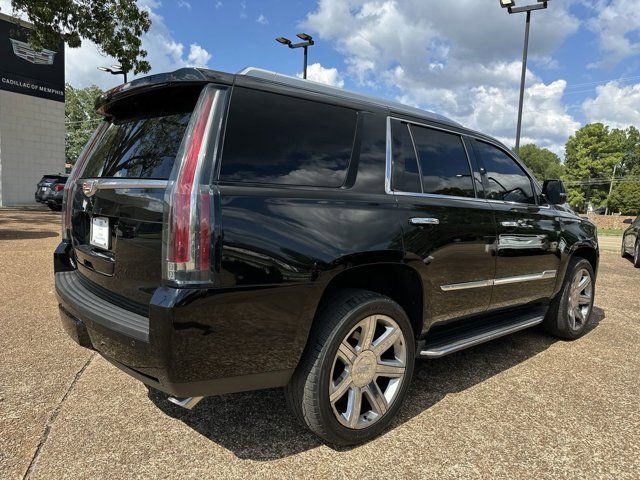 2017 Cadillac Escalade Luxury