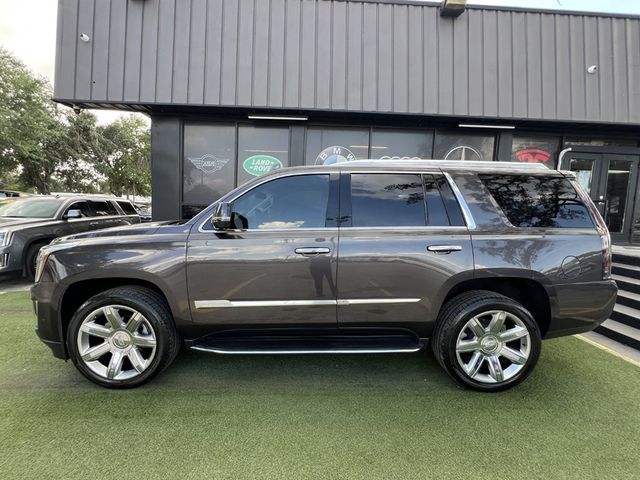 2017 Cadillac Escalade Luxury