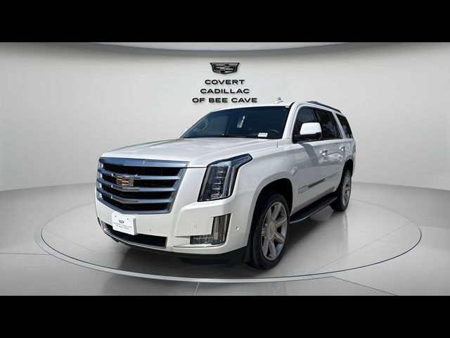 2017 Cadillac Escalade Luxury