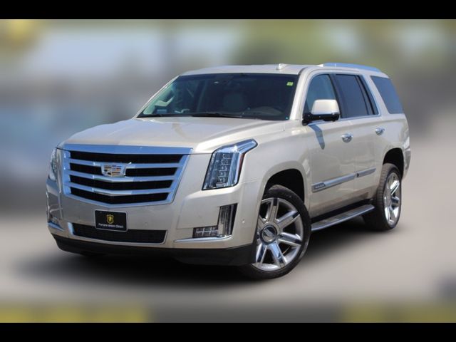 2017 Cadillac Escalade Luxury