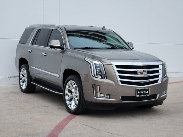 2017 Cadillac Escalade Luxury