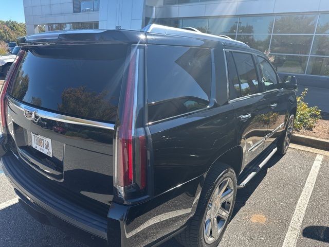 2017 Cadillac Escalade Luxury