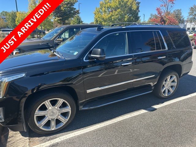 2017 Cadillac Escalade Luxury