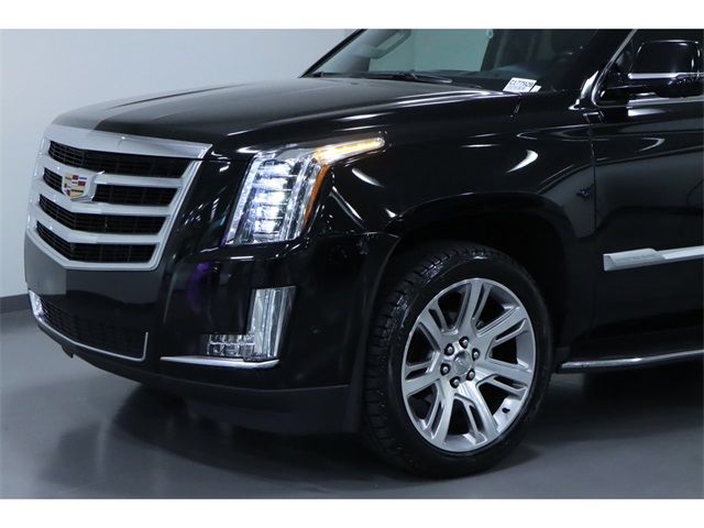 2017 Cadillac Escalade Luxury