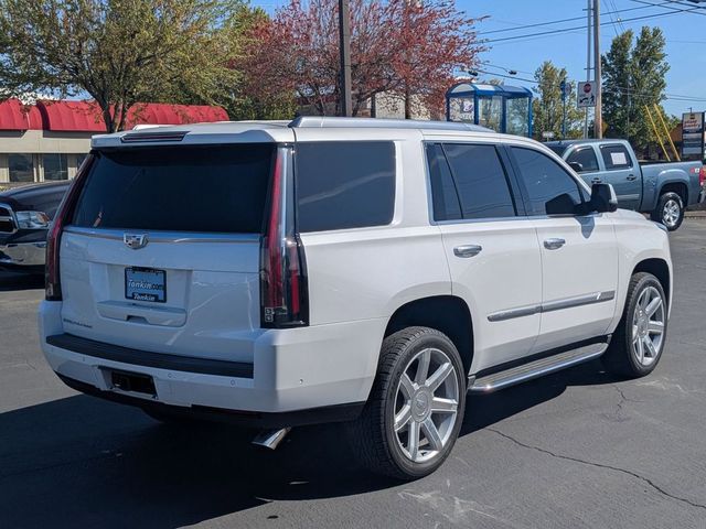 2017 Cadillac Escalade Luxury