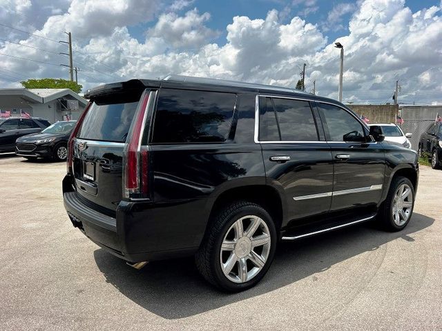 2017 Cadillac Escalade Luxury