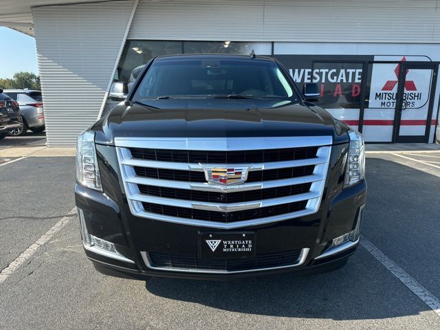 2017 Cadillac Escalade Luxury