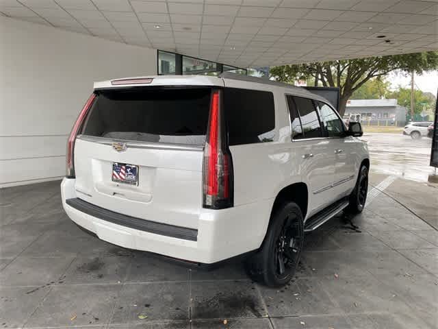 2017 Cadillac Escalade Luxury