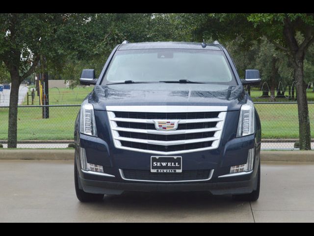 2017 Cadillac Escalade Luxury