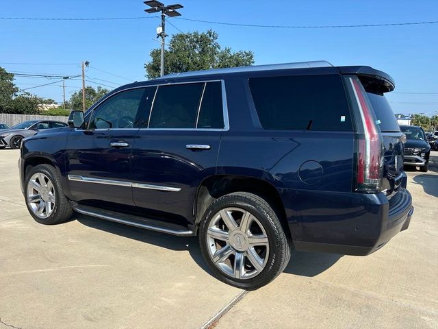 2017 Cadillac Escalade Luxury