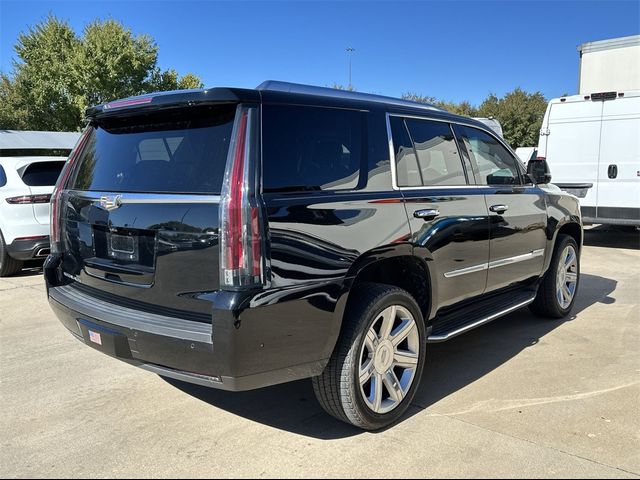 2017 Cadillac Escalade Luxury