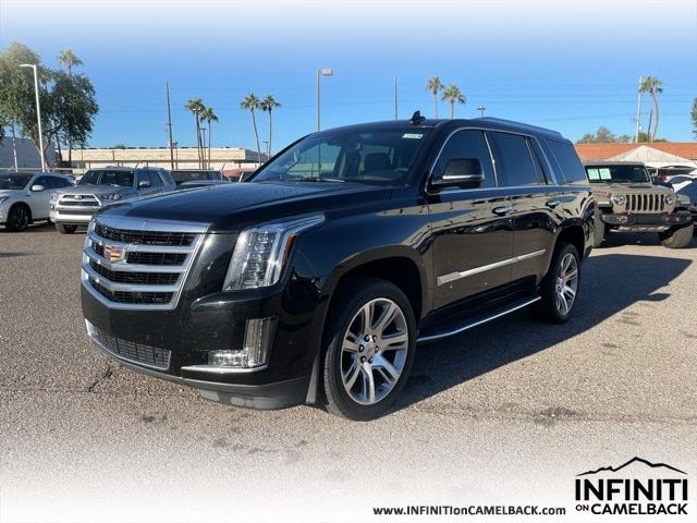 2017 Cadillac Escalade Luxury