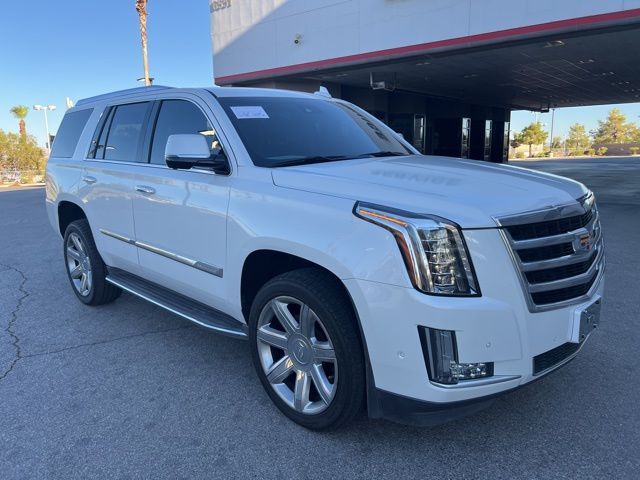 2017 Cadillac Escalade Luxury