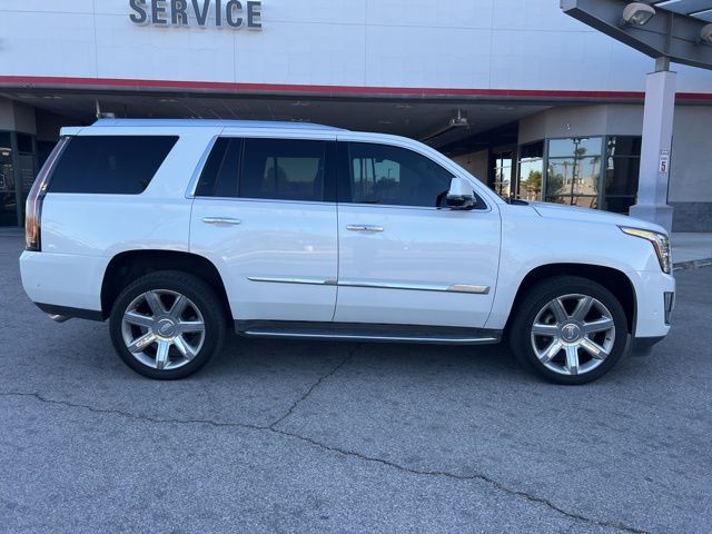 2017 Cadillac Escalade Luxury