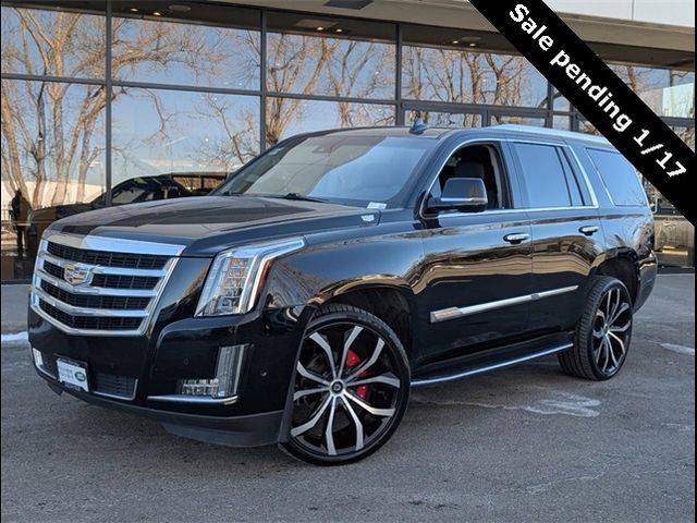 2017 Cadillac Escalade Luxury