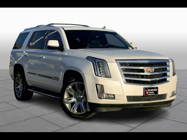 2017 Cadillac Escalade Luxury