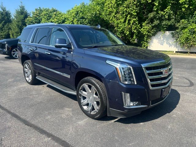2017 Cadillac Escalade Luxury