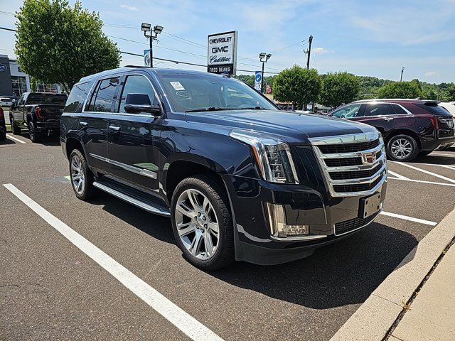 2017 Cadillac Escalade Luxury