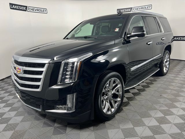 2017 Cadillac Escalade Luxury