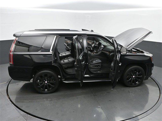 2017 Cadillac Escalade Luxury