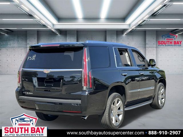 2017 Cadillac Escalade Luxury