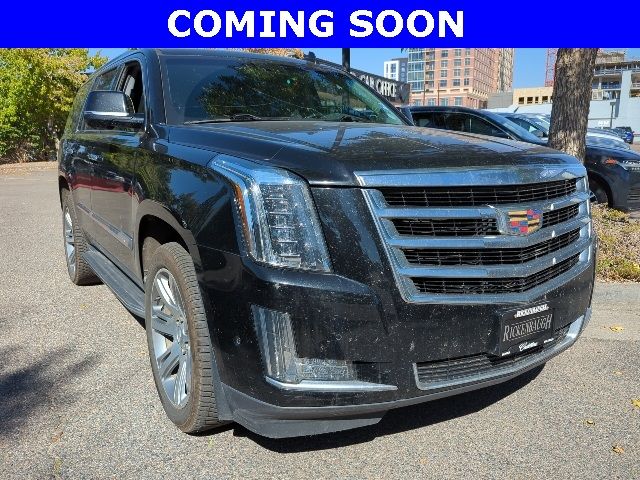 2017 Cadillac Escalade Luxury