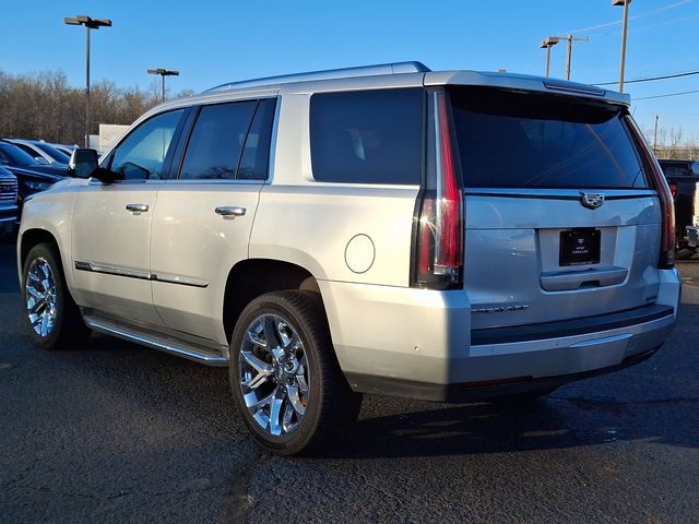 2017 Cadillac Escalade Luxury