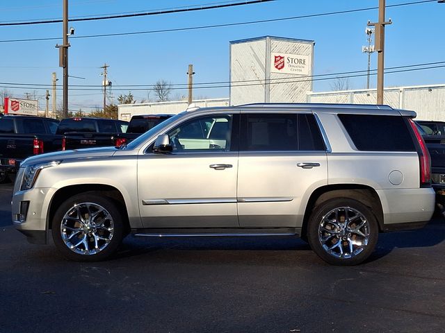 2017 Cadillac Escalade Luxury