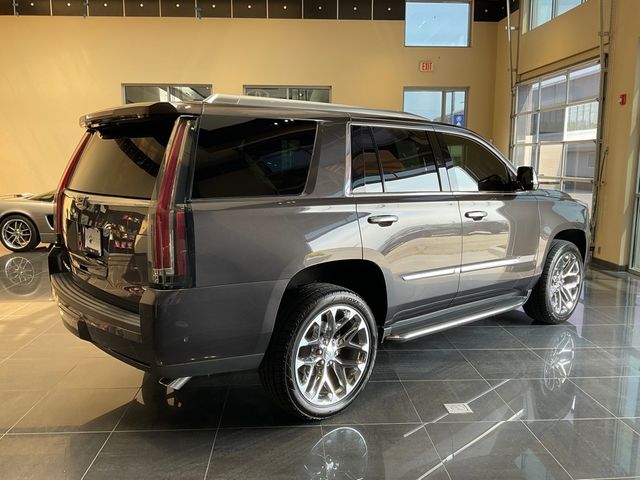 2017 Cadillac Escalade Luxury