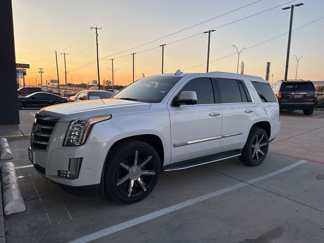 2017 Cadillac Escalade Luxury