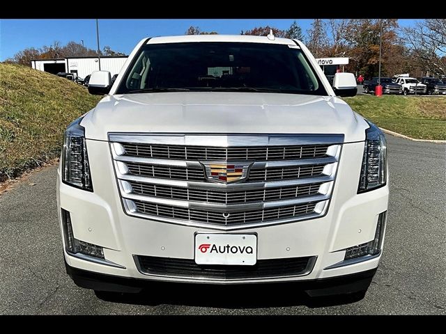 2017 Cadillac Escalade Luxury