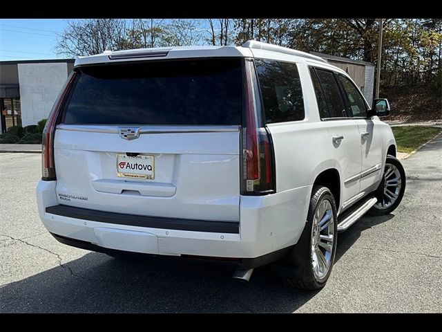 2017 Cadillac Escalade Luxury