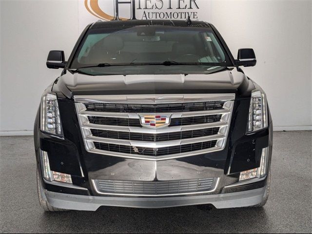 2017 Cadillac Escalade Luxury