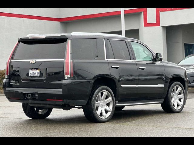 2017 Cadillac Escalade Luxury