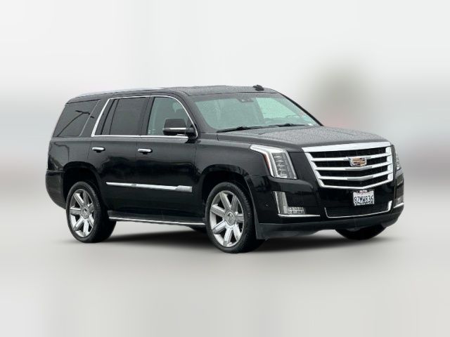 2017 Cadillac Escalade Luxury